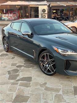 کیا ستینگەر